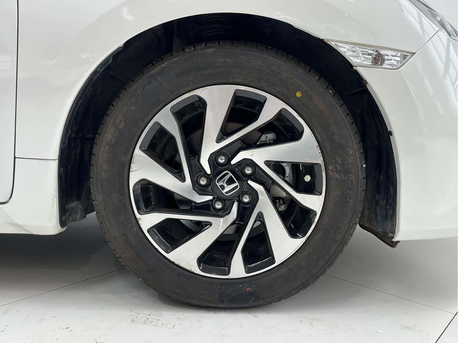 Honda Civic, 2019 11