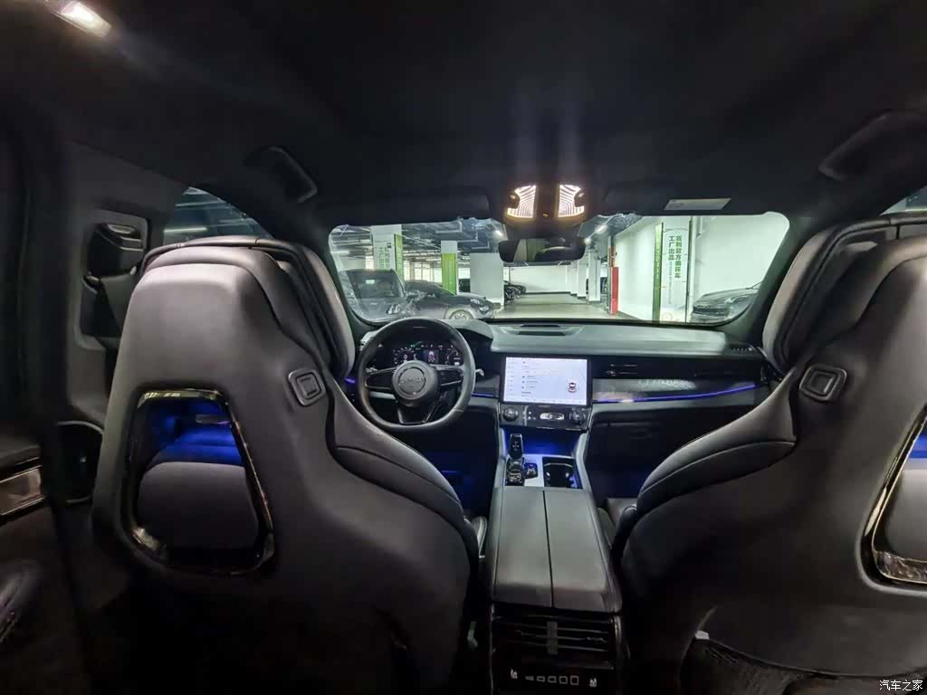 Lynk & Co 02, 2024 14