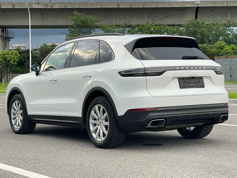 Porsche Cayenne Porsche Cayenne
