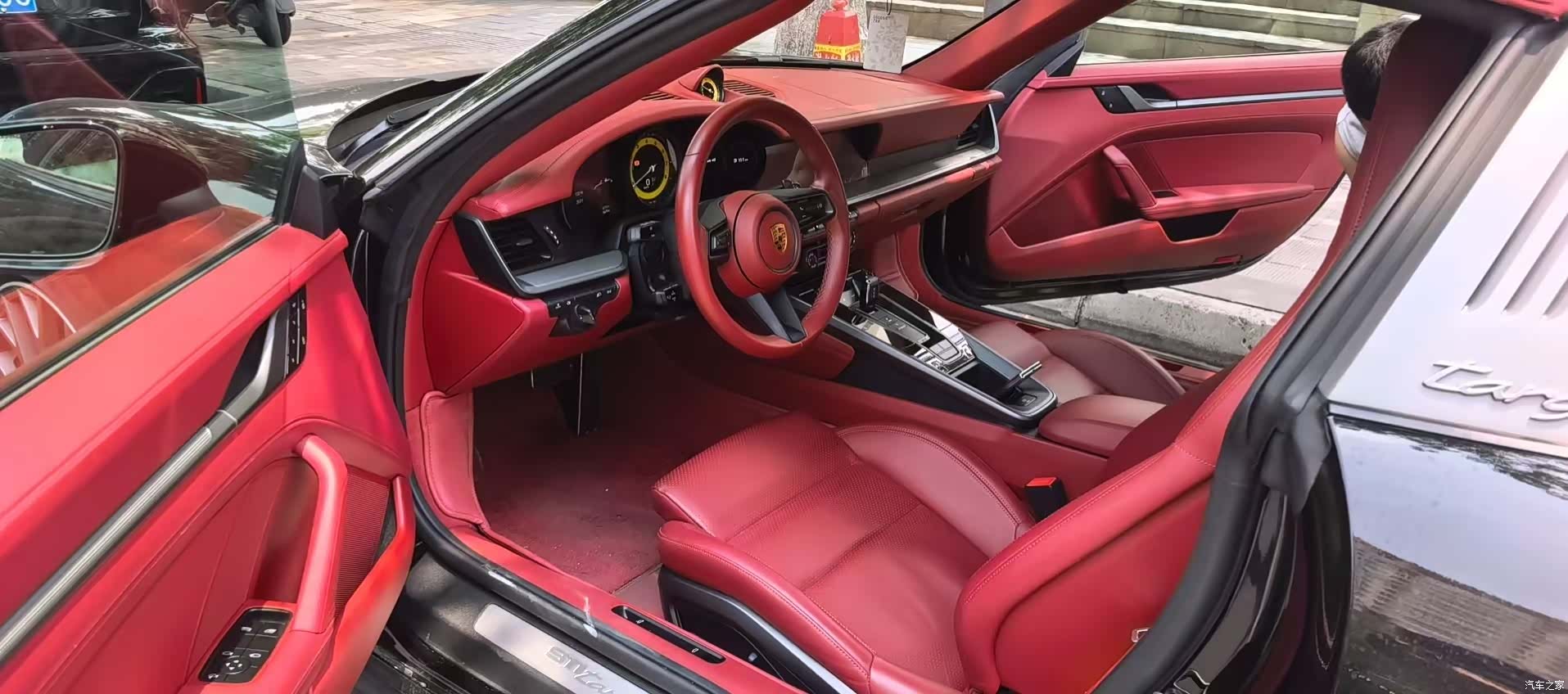 Porsche 911, 2023 11