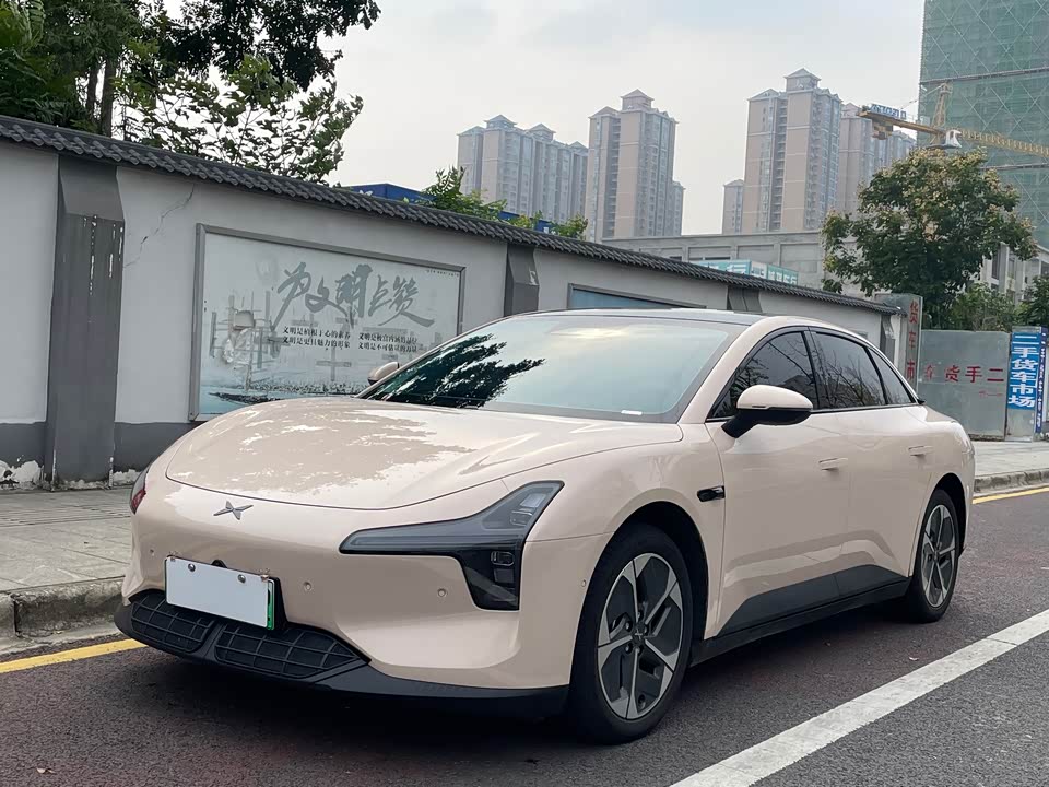 XPENG MONA M03