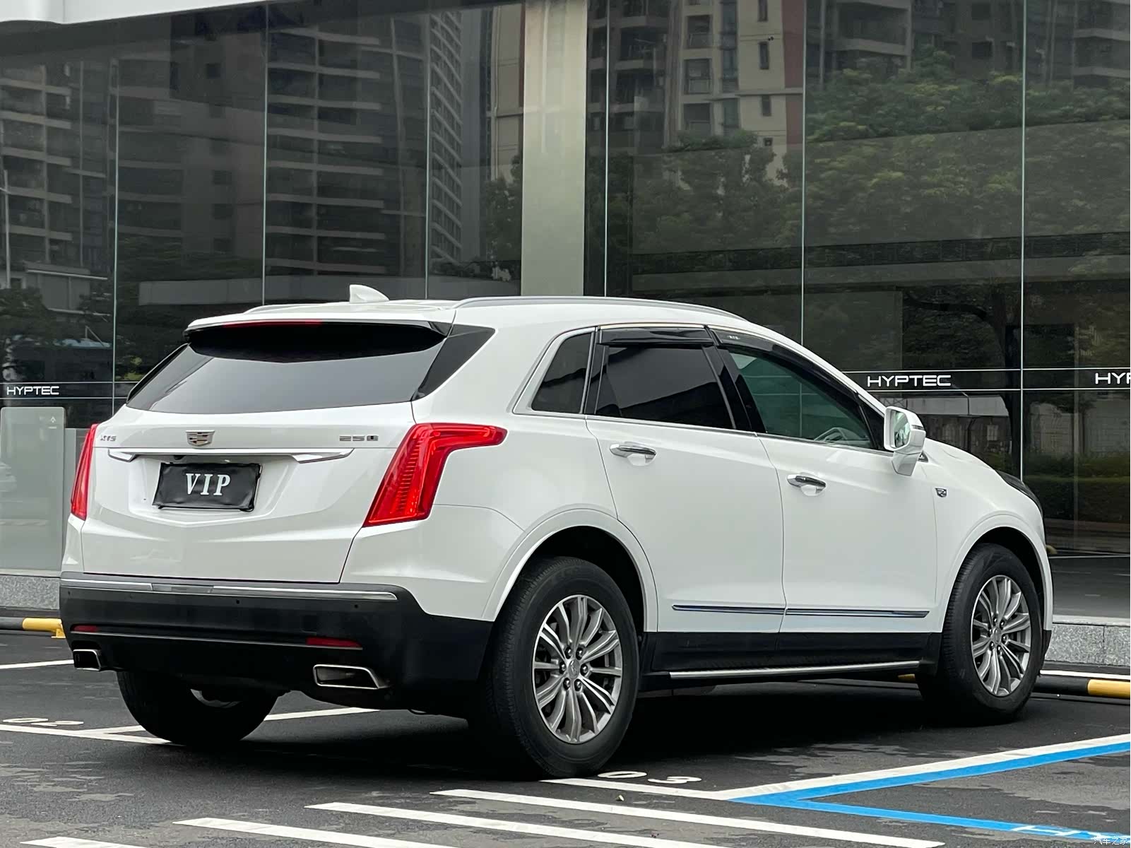 Cadillac XT5, 2018 11