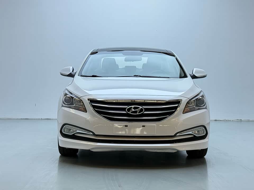 Hyundai Name picture