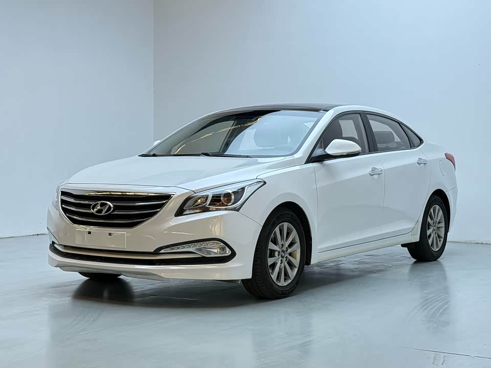 Hyundai Name picture