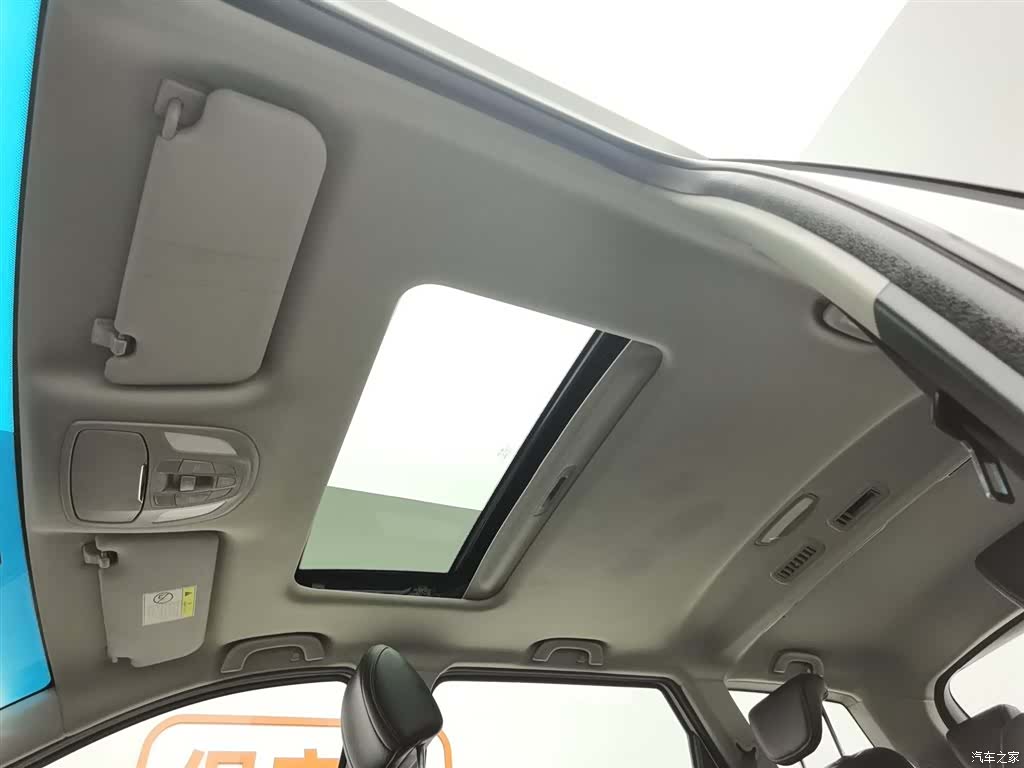 Wuling Hongguang, 2018 14