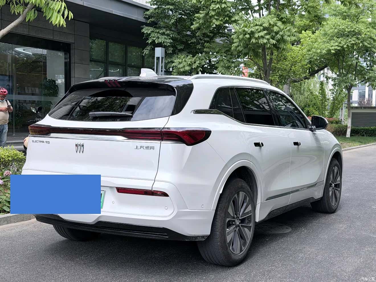 Buick E5, 2025 6