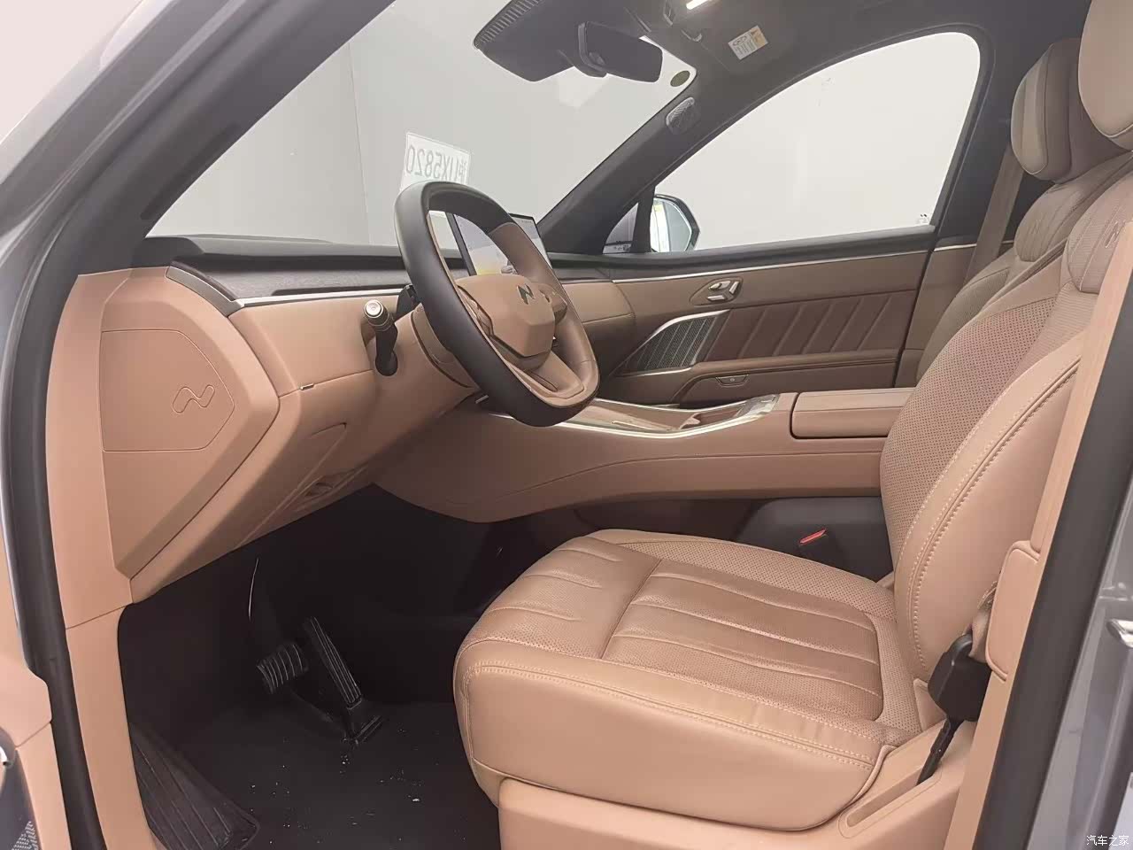 NIO L90, 2025 6