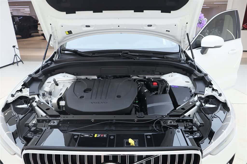 Volvo XC60, 2024 12