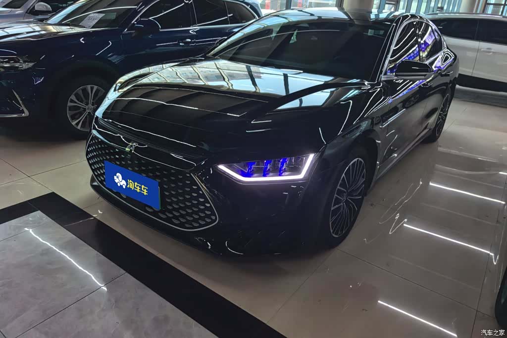 BYD Han, 2023 1