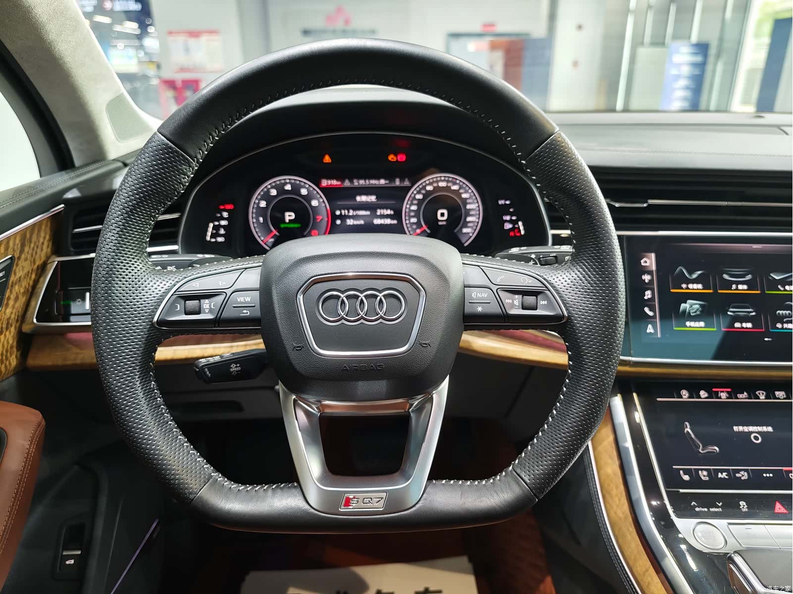 Audi Q7, 2020 9