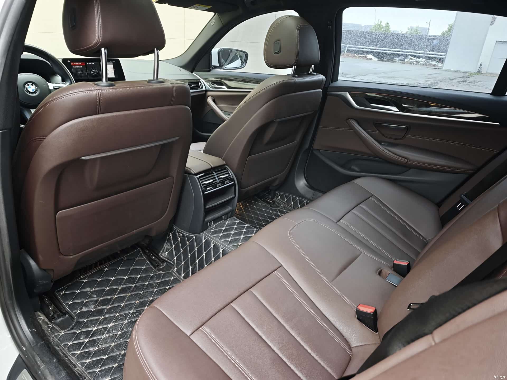 BMW 5 Series, 2019 10