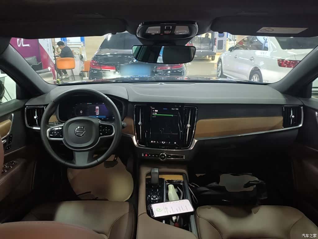 Volvo S90, 2024 10