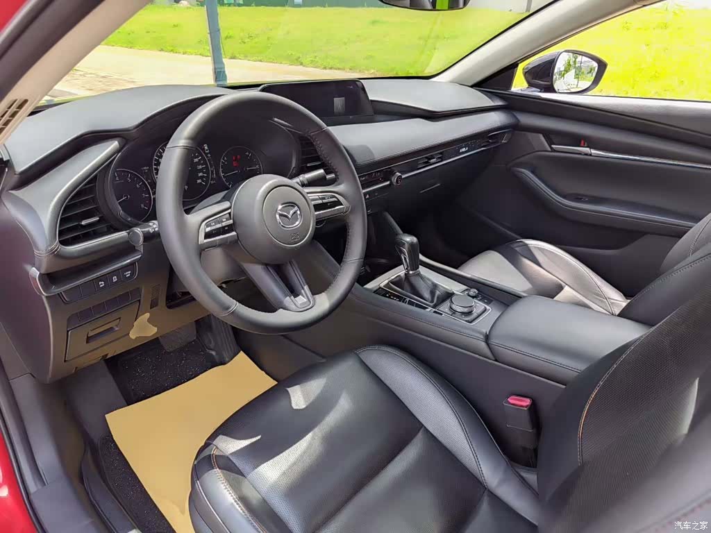 Mazda Mazda3, 2019 15