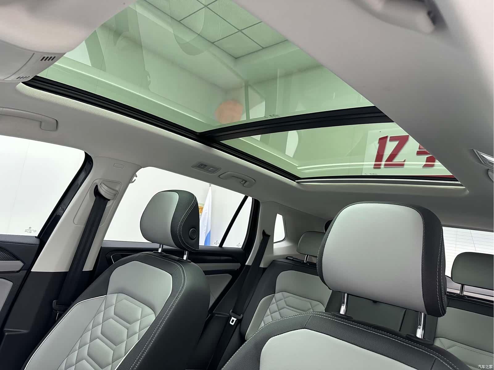 Volkswagen Tayron, 2022 14