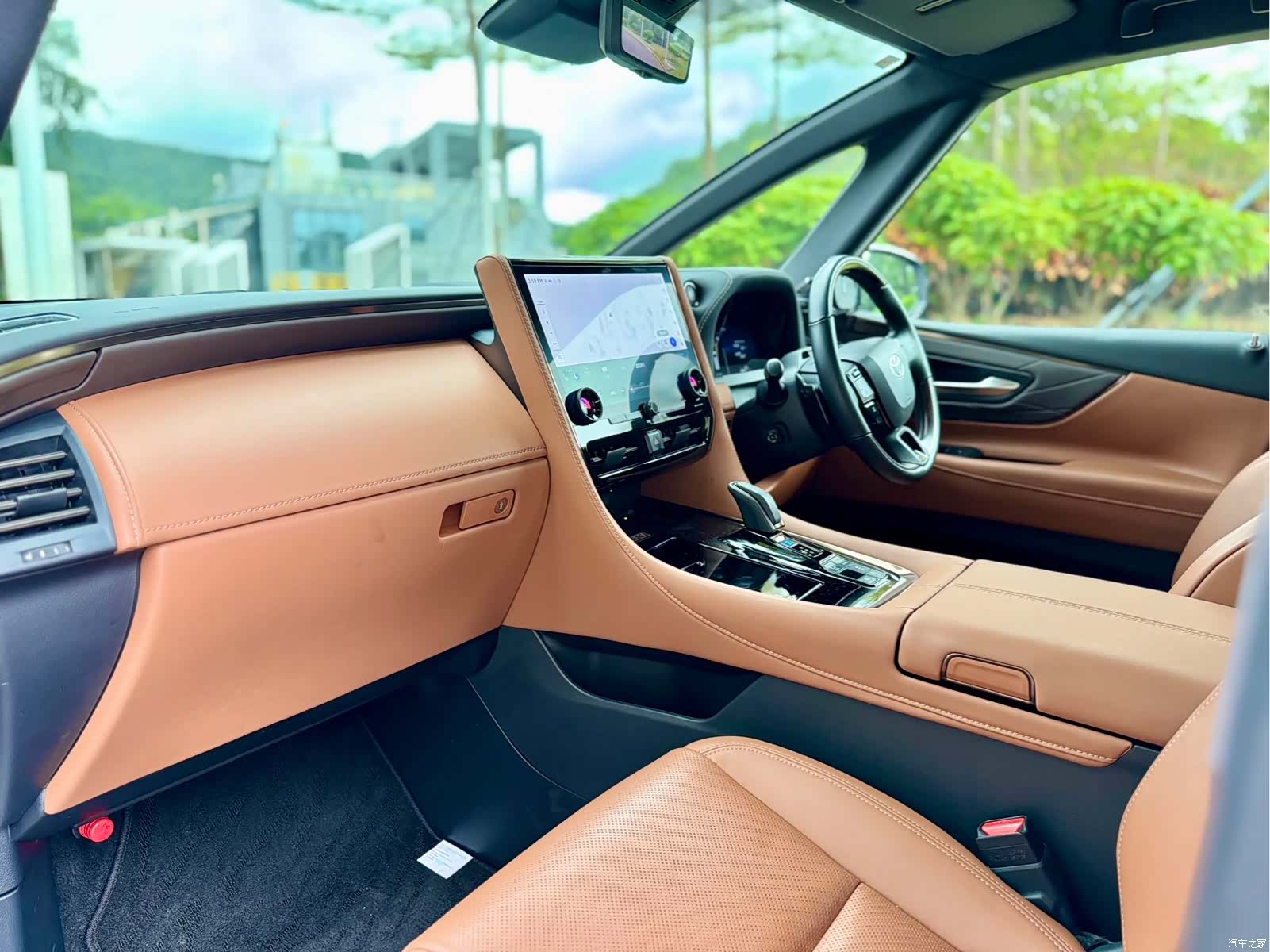 Toyota Vellfire, 2026 7