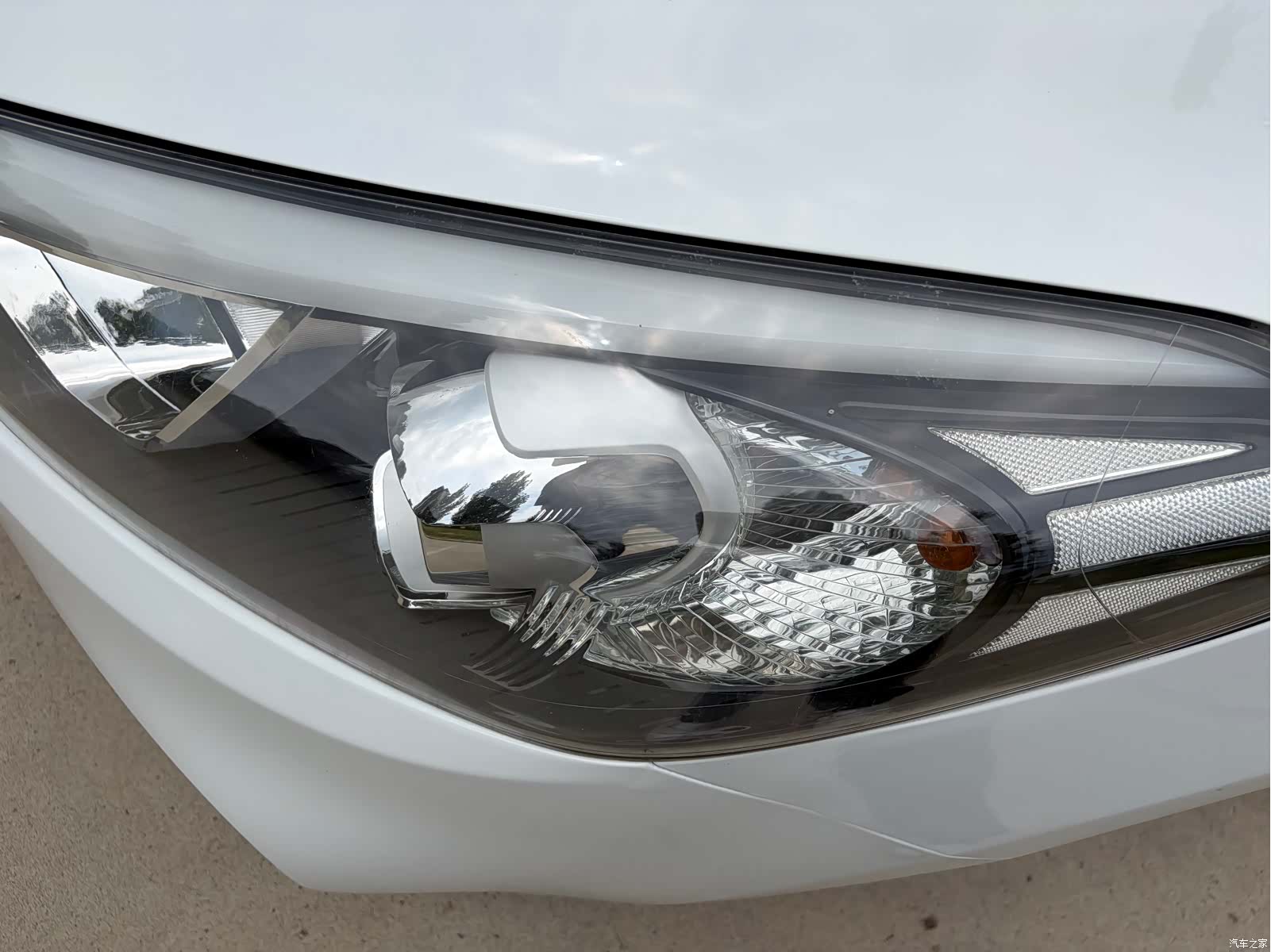 Kia K3, 2014 10