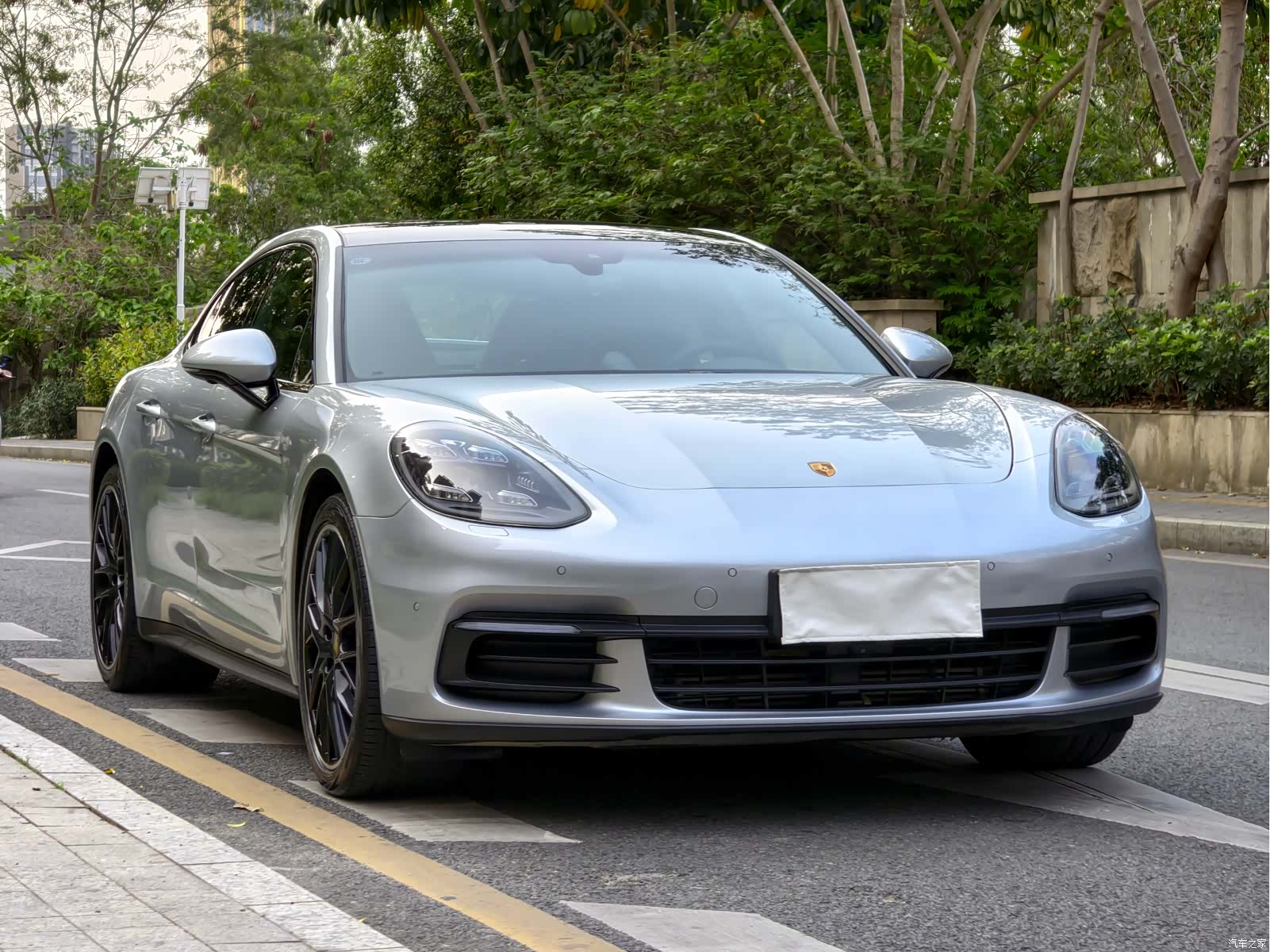 Porsche Panamera, 2018 2