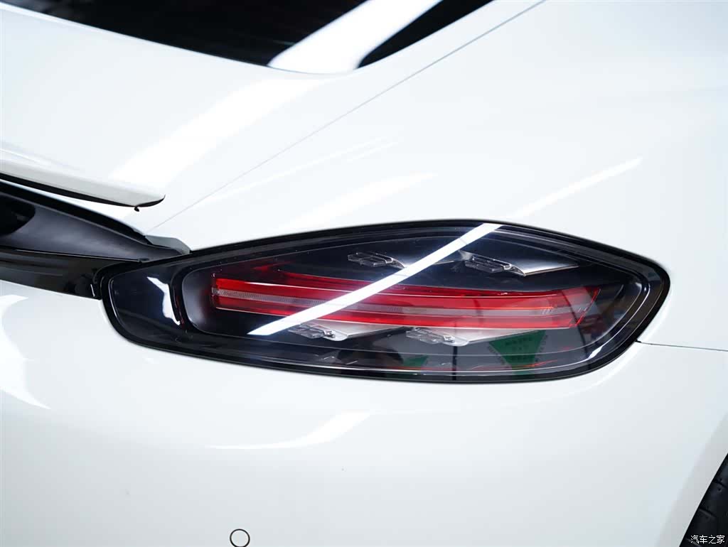 Porsche Cayman, 2021 4