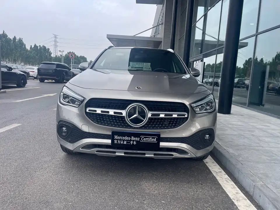 Mercedes-Benz GLA