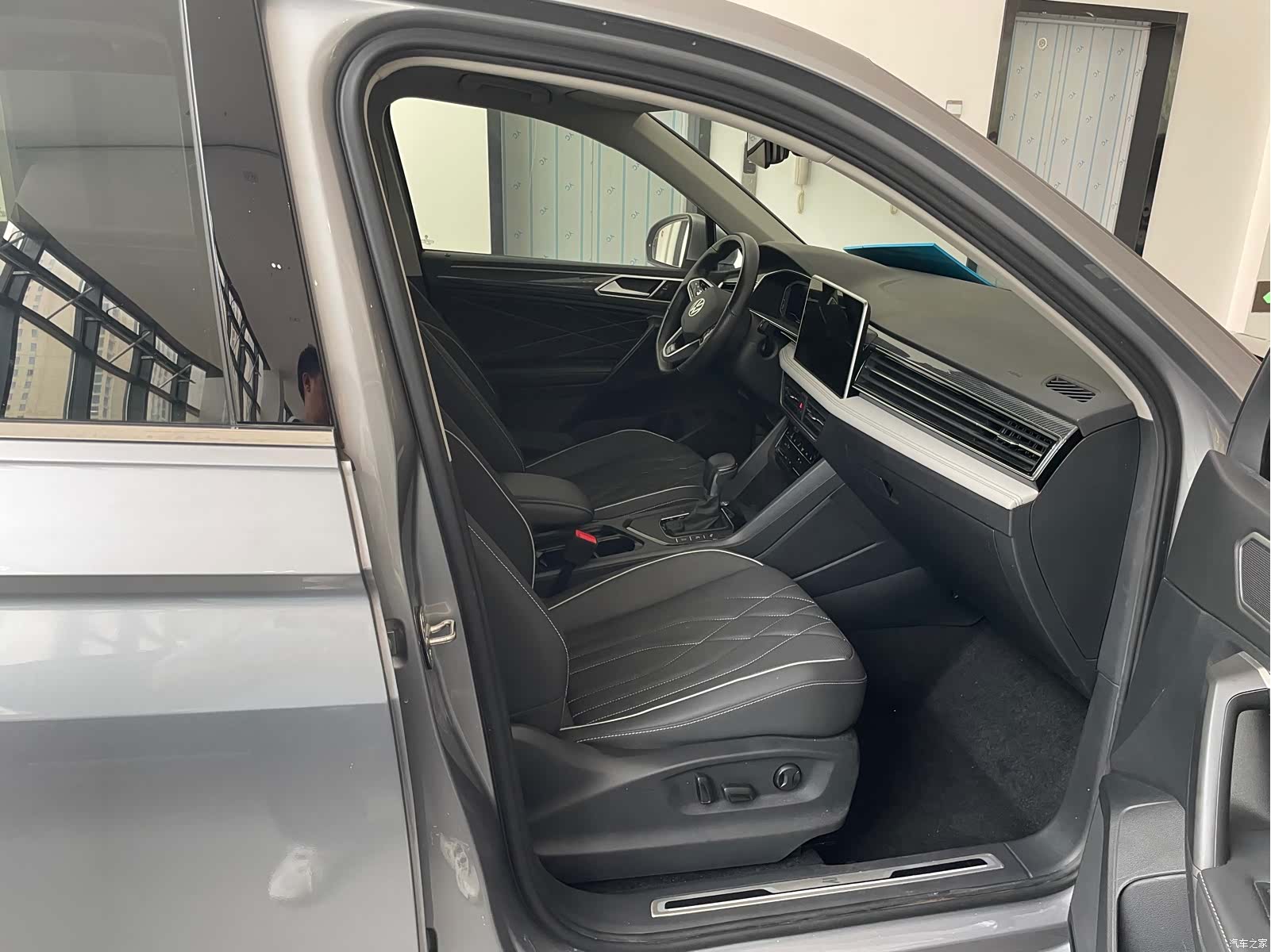 Volkswagen Tiguan L, 2022 7