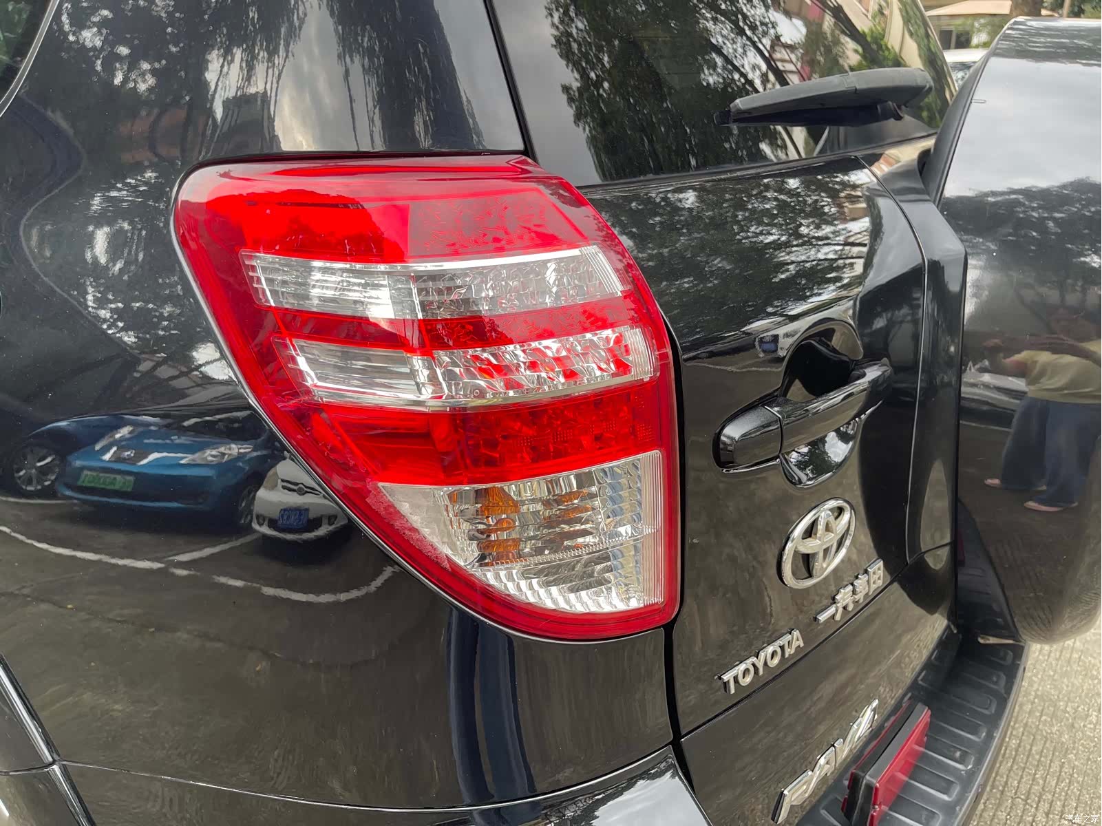 Toyota RAV4, 2013 17
