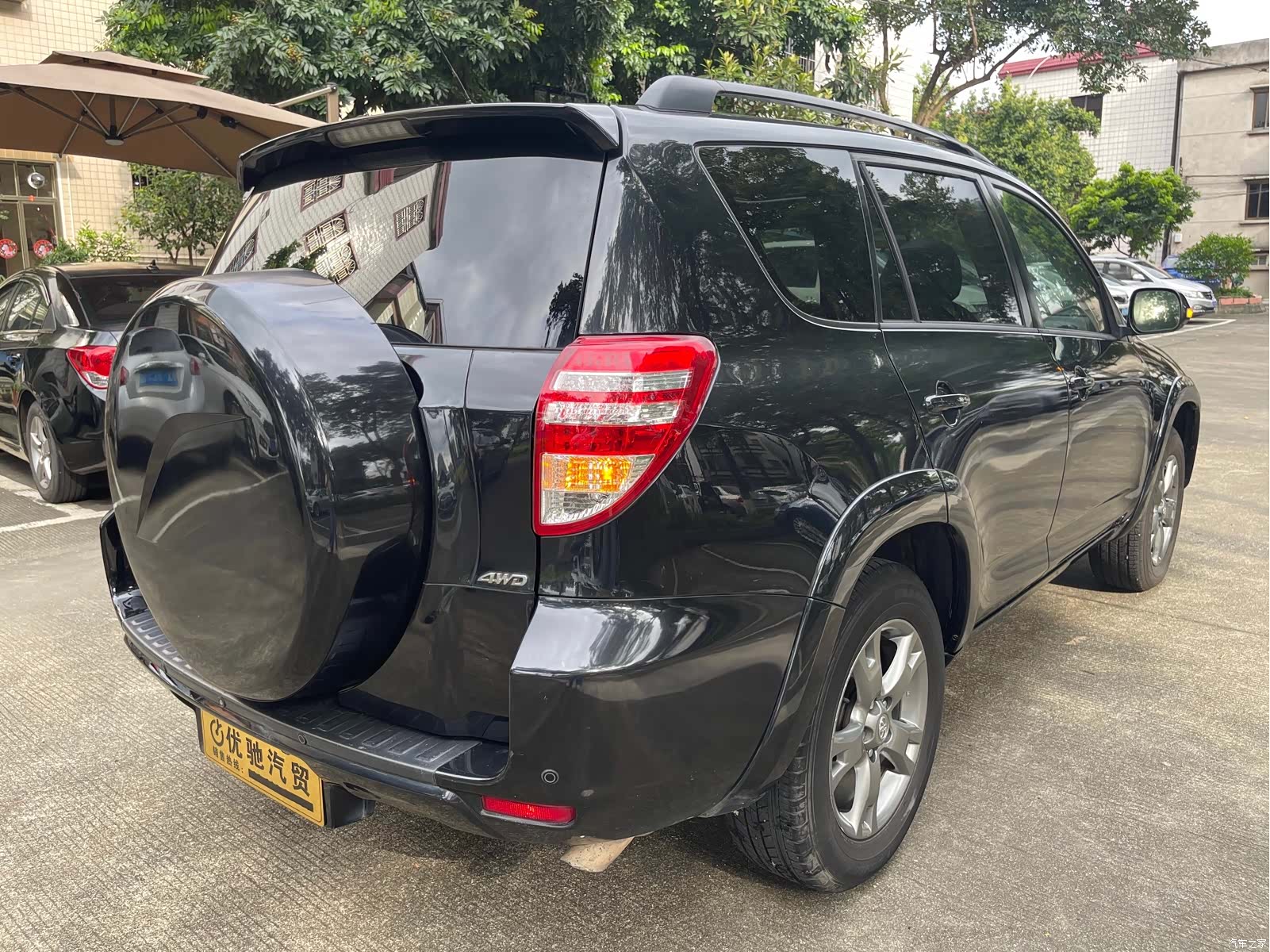 Toyota RAV4, 2013 25