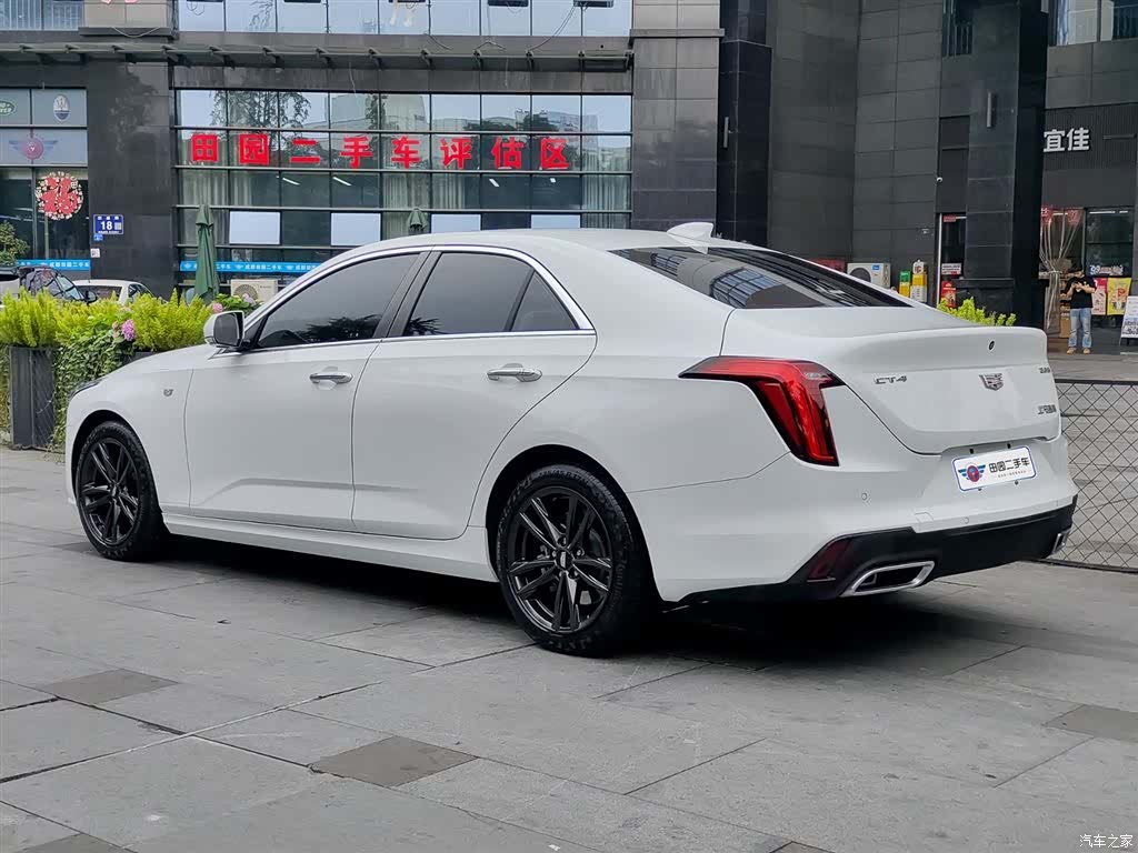 Cadillac CT4, 2023 4