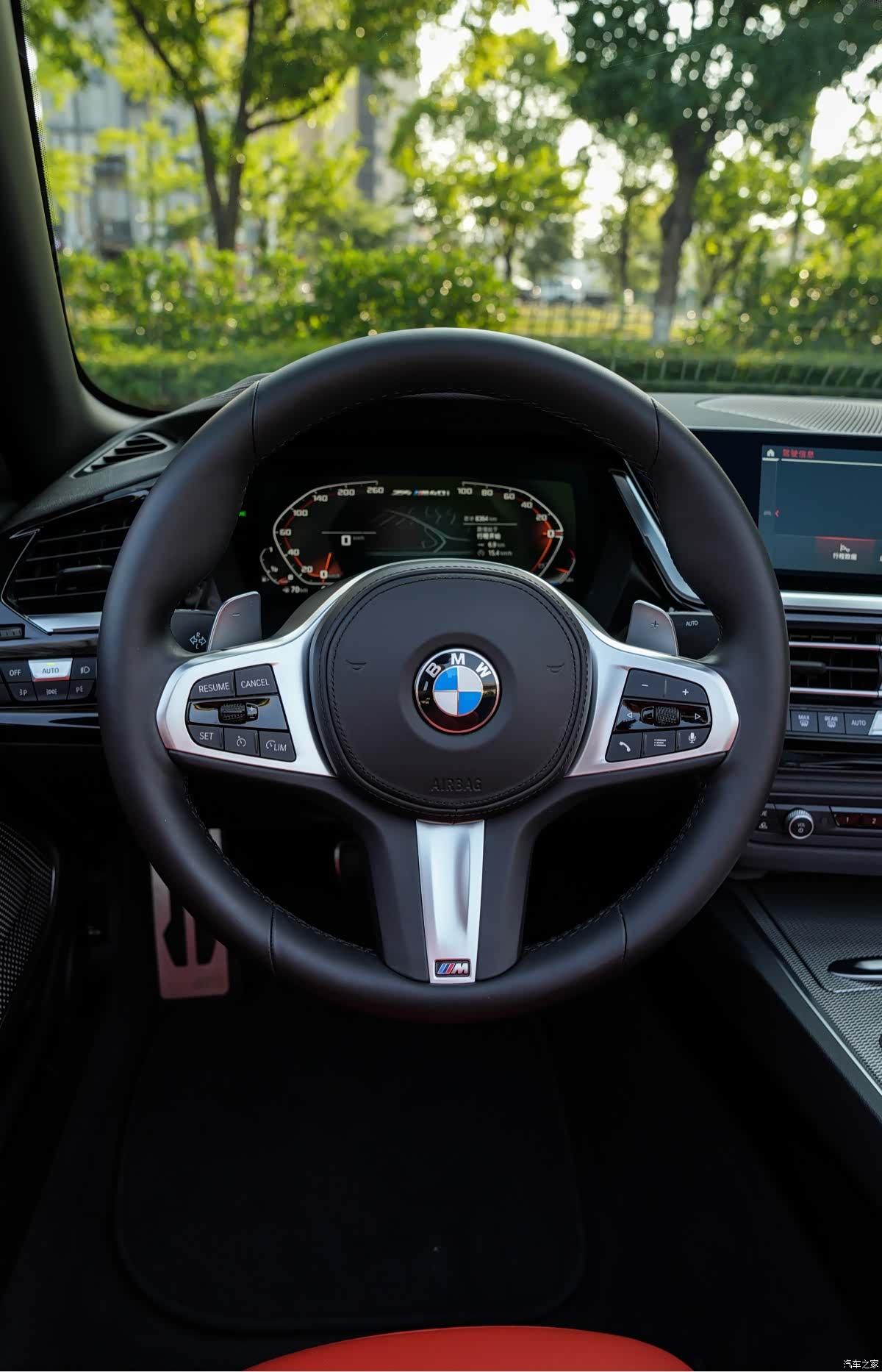 BMW Z4, 2023 12