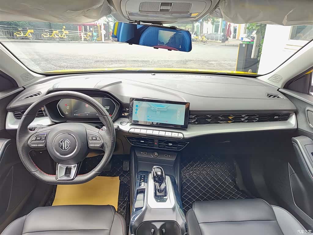 MG MG5, 2023 10