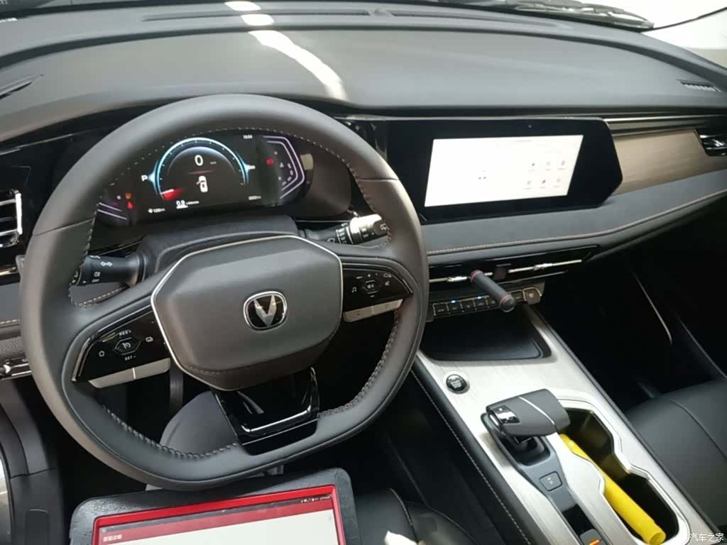 Changan X7, 2025 10