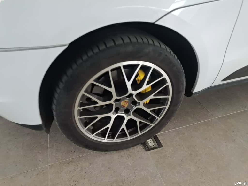 Porsche Macan, 2017 23
