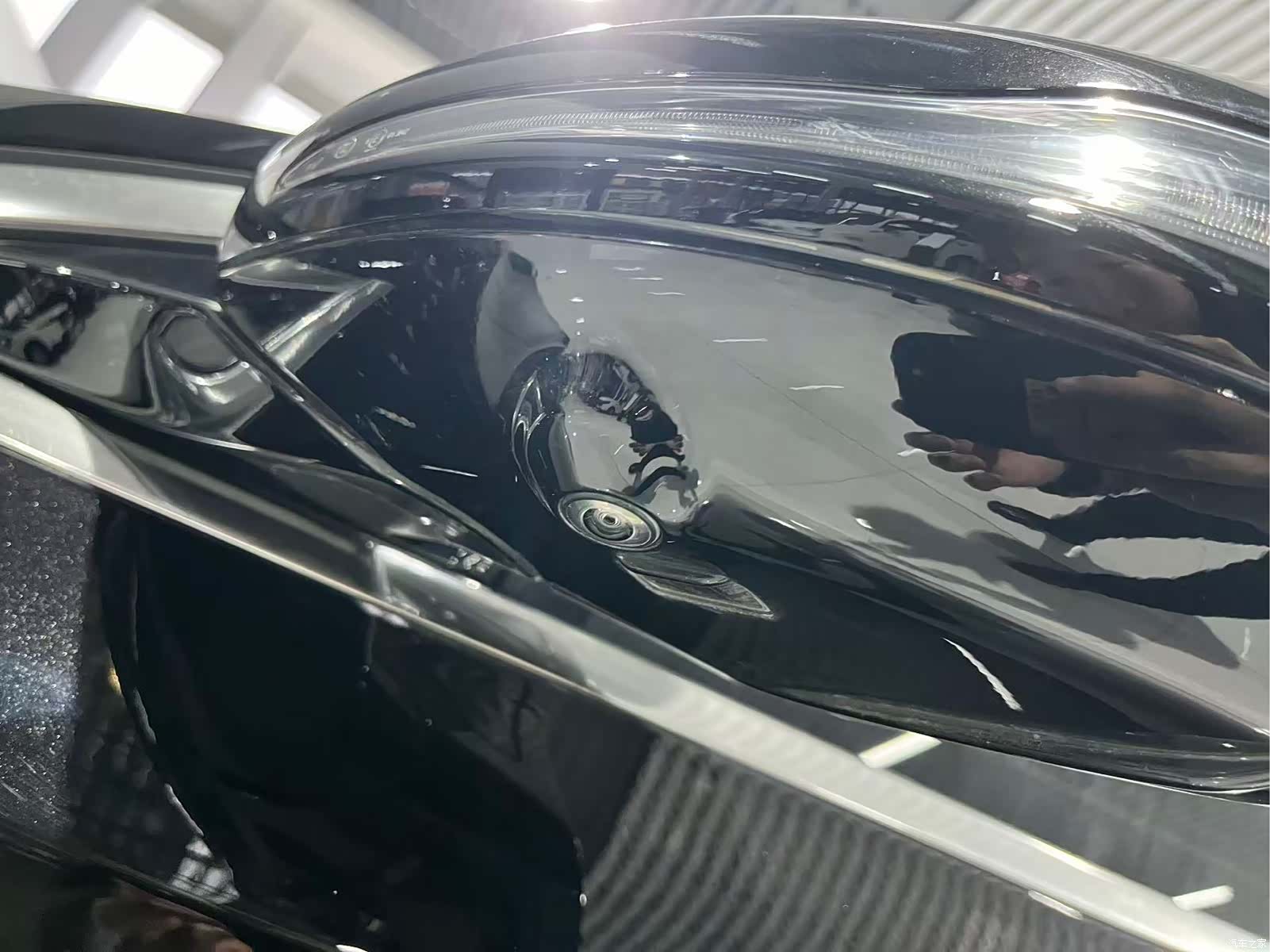 Mercedes-Benz E-Class, 2023 13