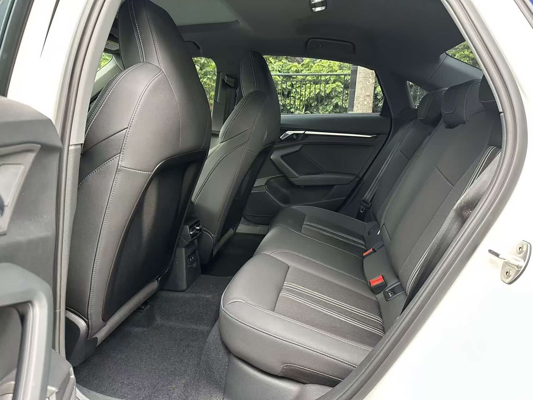 Audi A3, 2023 все фото