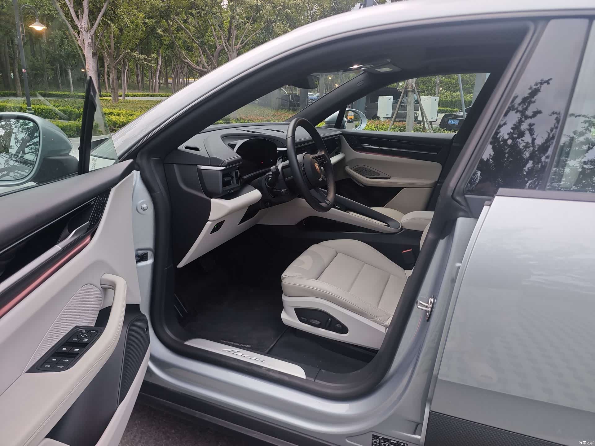Porsche Macan, 2025 7
