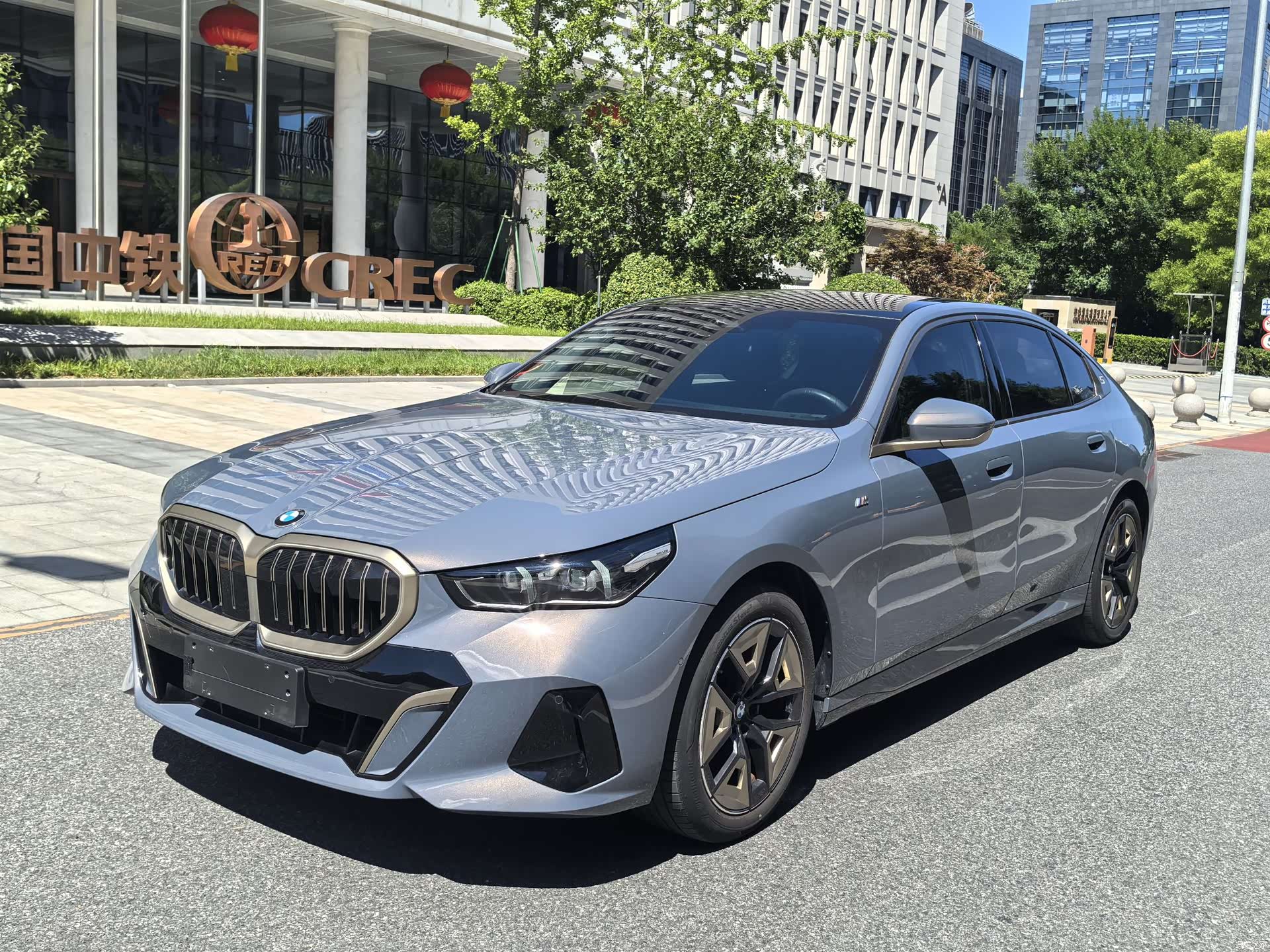 BMW 5 Series, 2024 1