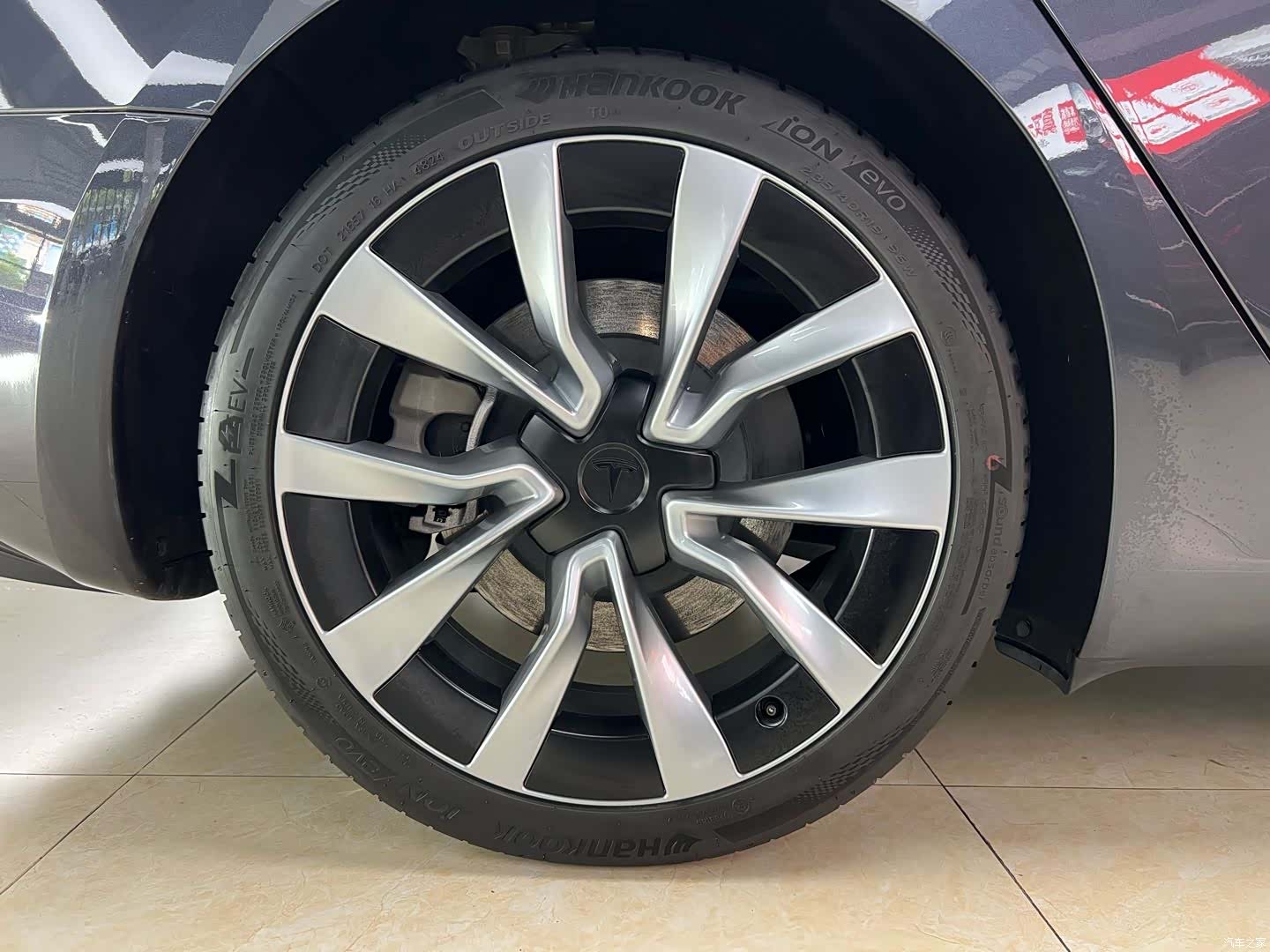 Tesla Model 3, 2025 26