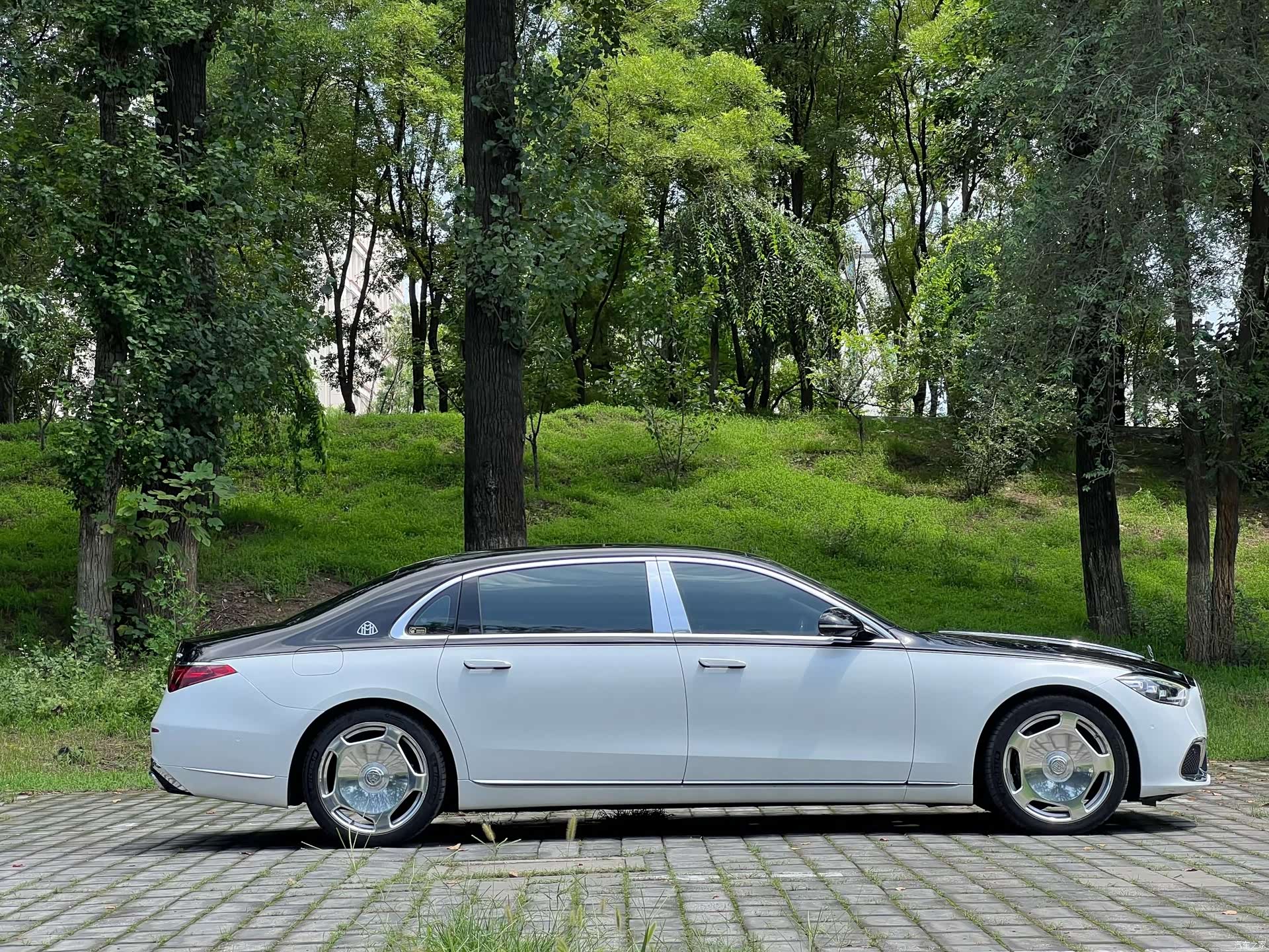 Maybach S-Class, 2022 23