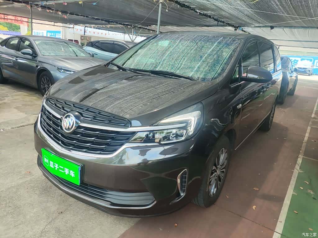 Buick GL8, 2022 1