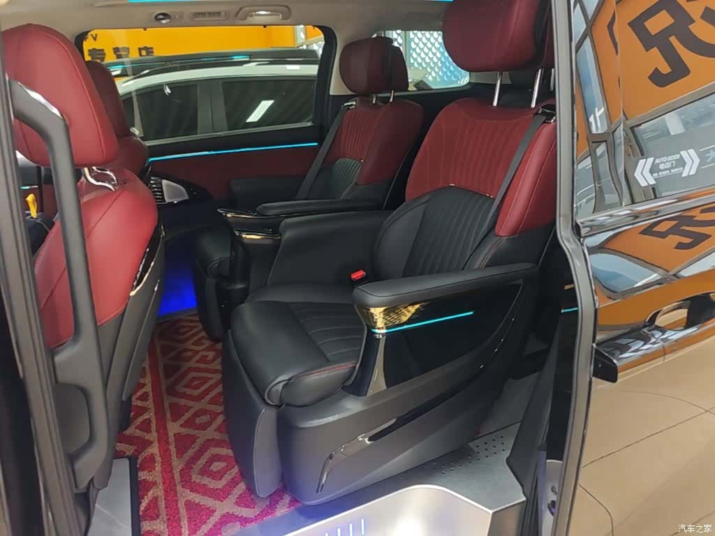 Trumpchi E9, 2024 17