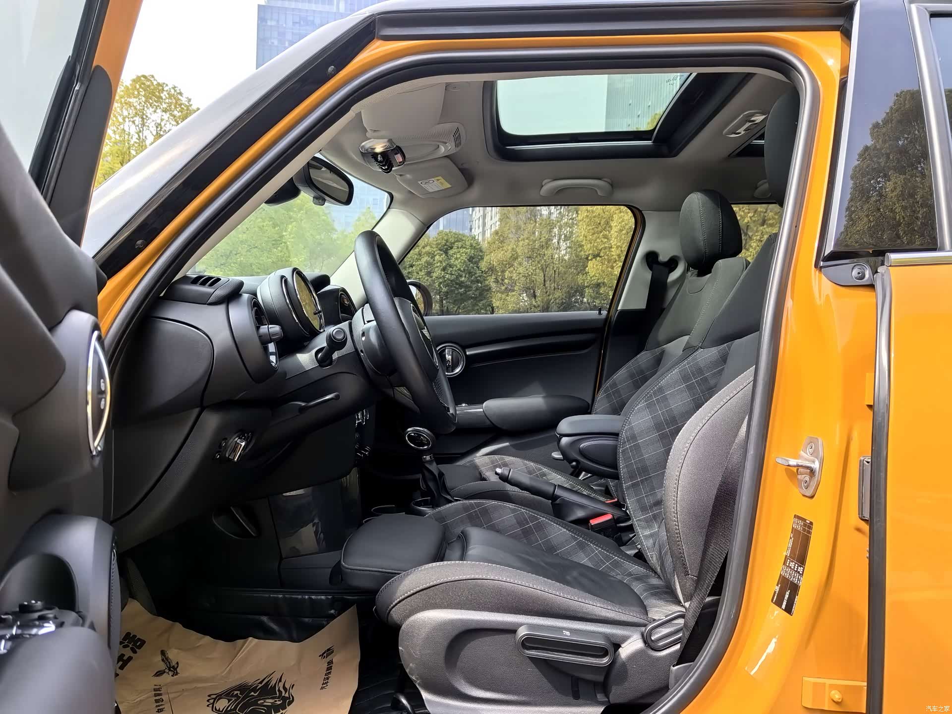 Mini Cooper, 2018 3