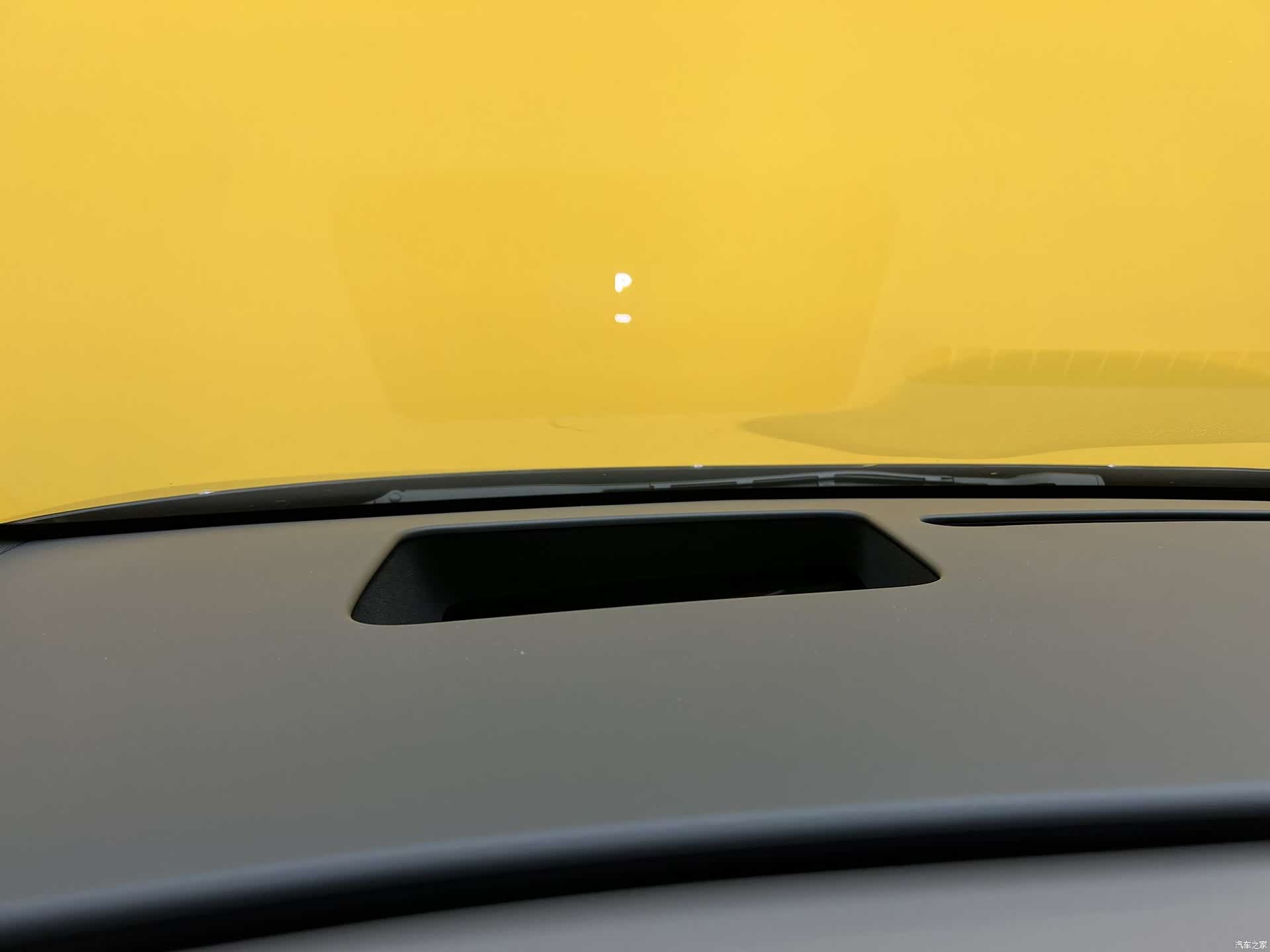 Li Auto i8, 2025 10