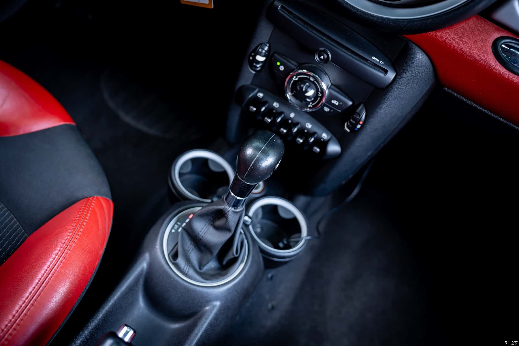 Mini Cooper, 2011 13