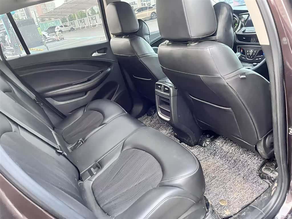 Buick Envision Plus, 2020 14