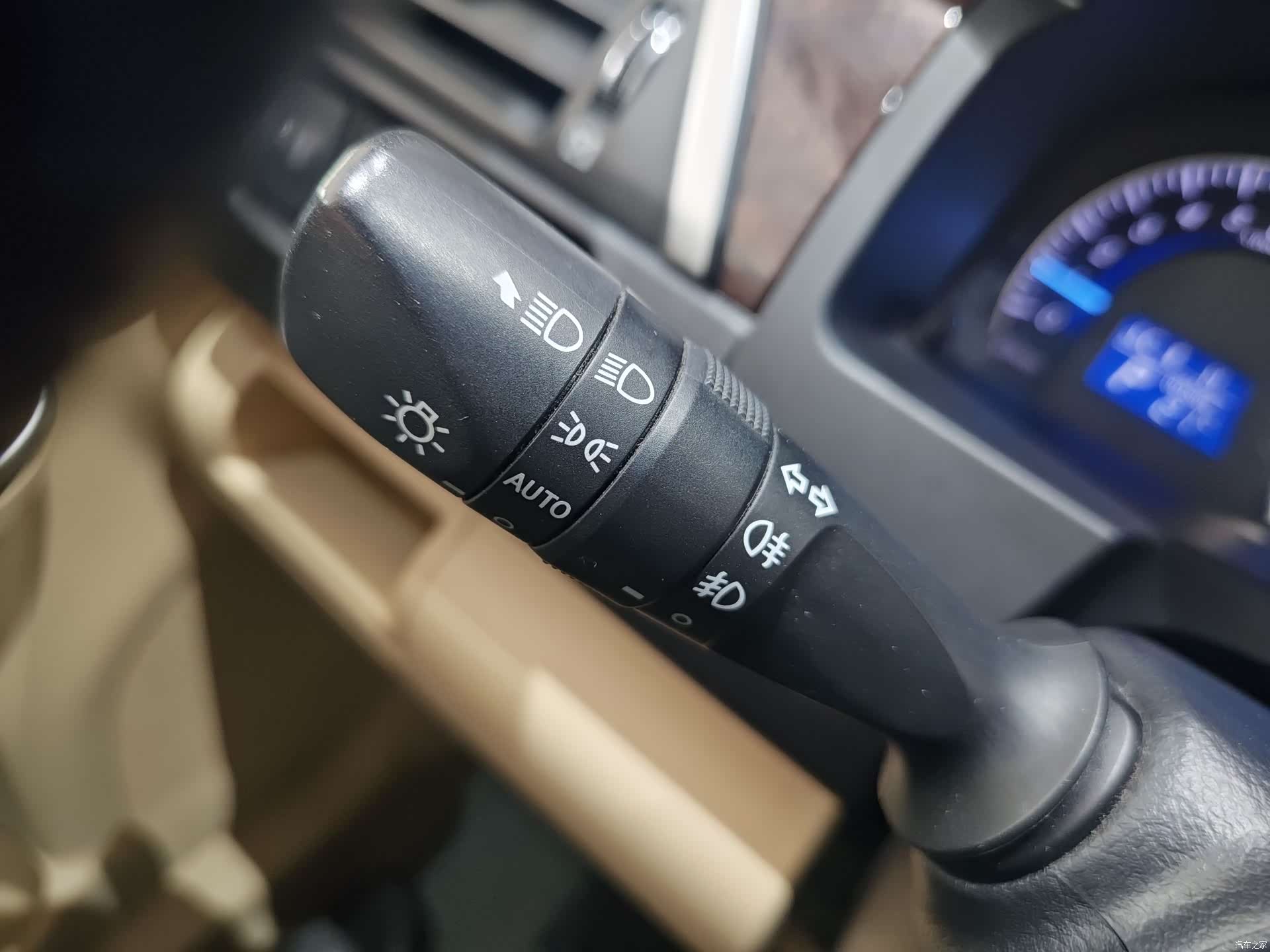 Toyota Camry, 2015 20