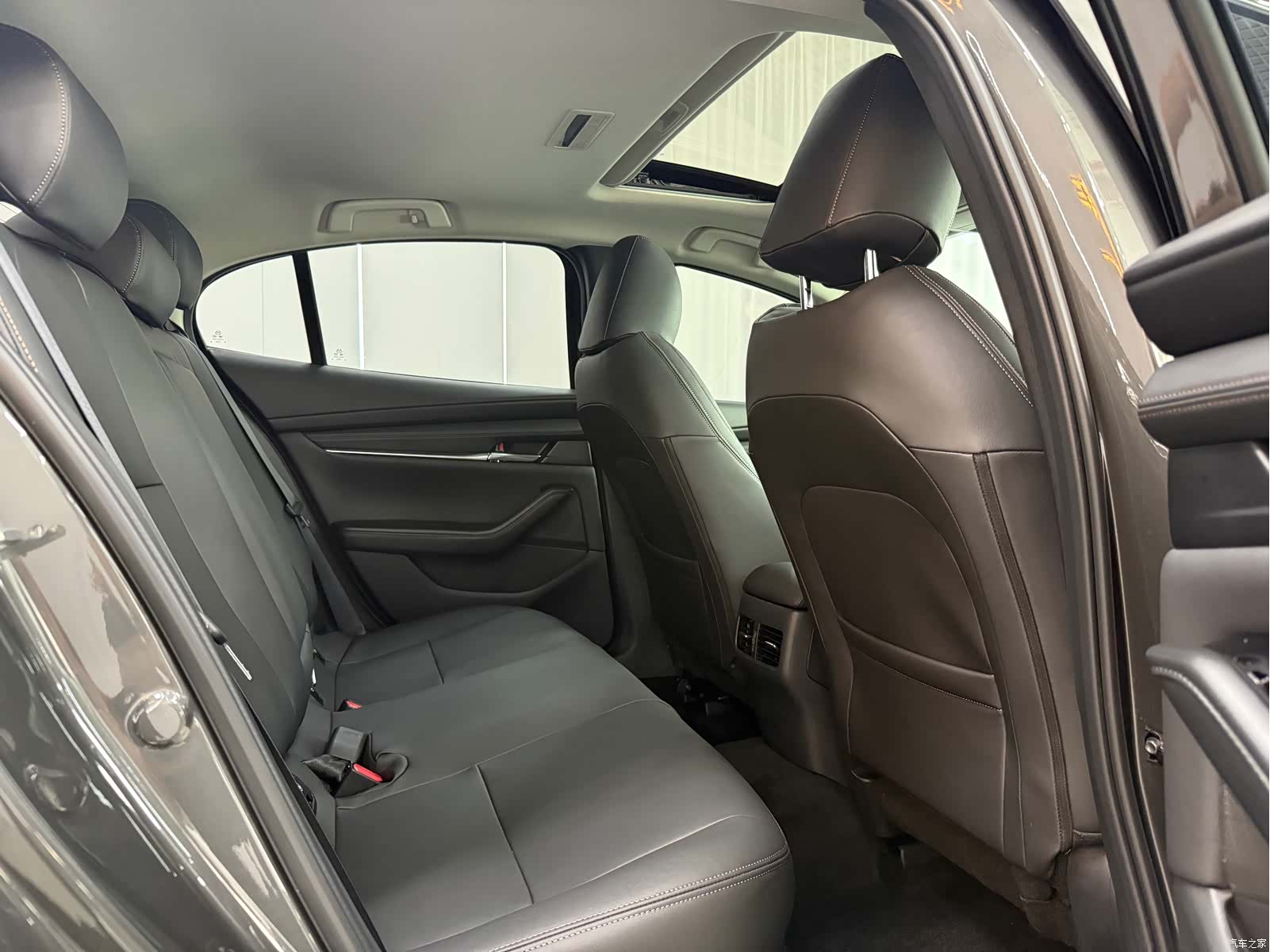 Mazda Mazda3, 2022 9