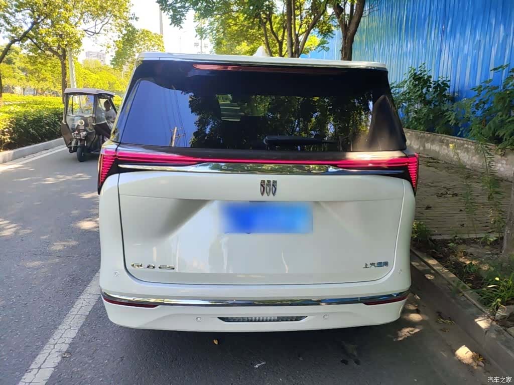 Buick GL8, 2025 6