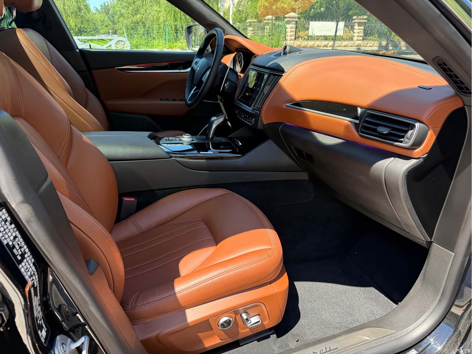 Maserati Levante, 2022 24