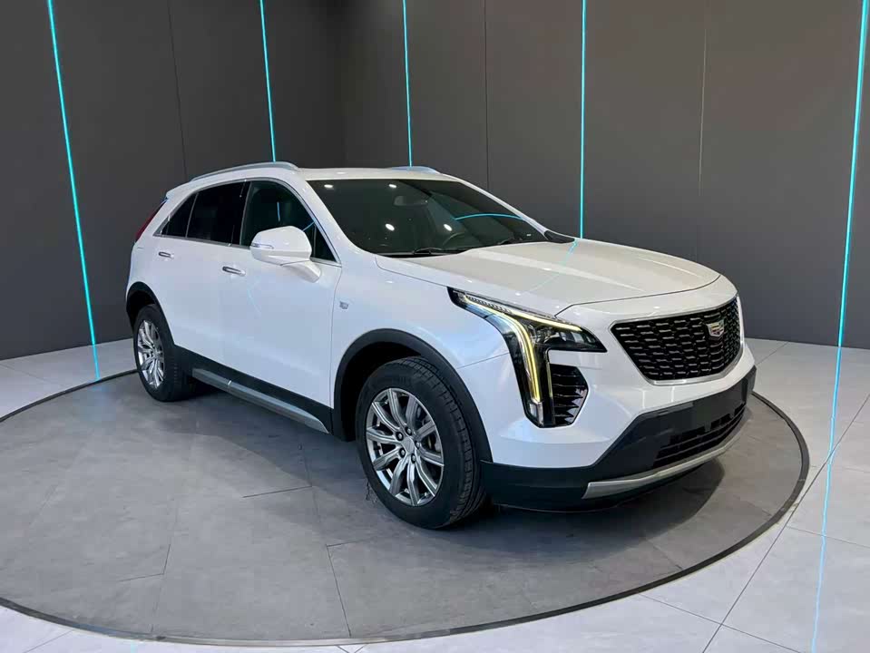 Cadillac XT4
