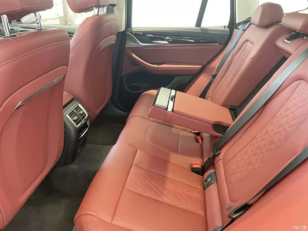 BMW X3, 2025 10