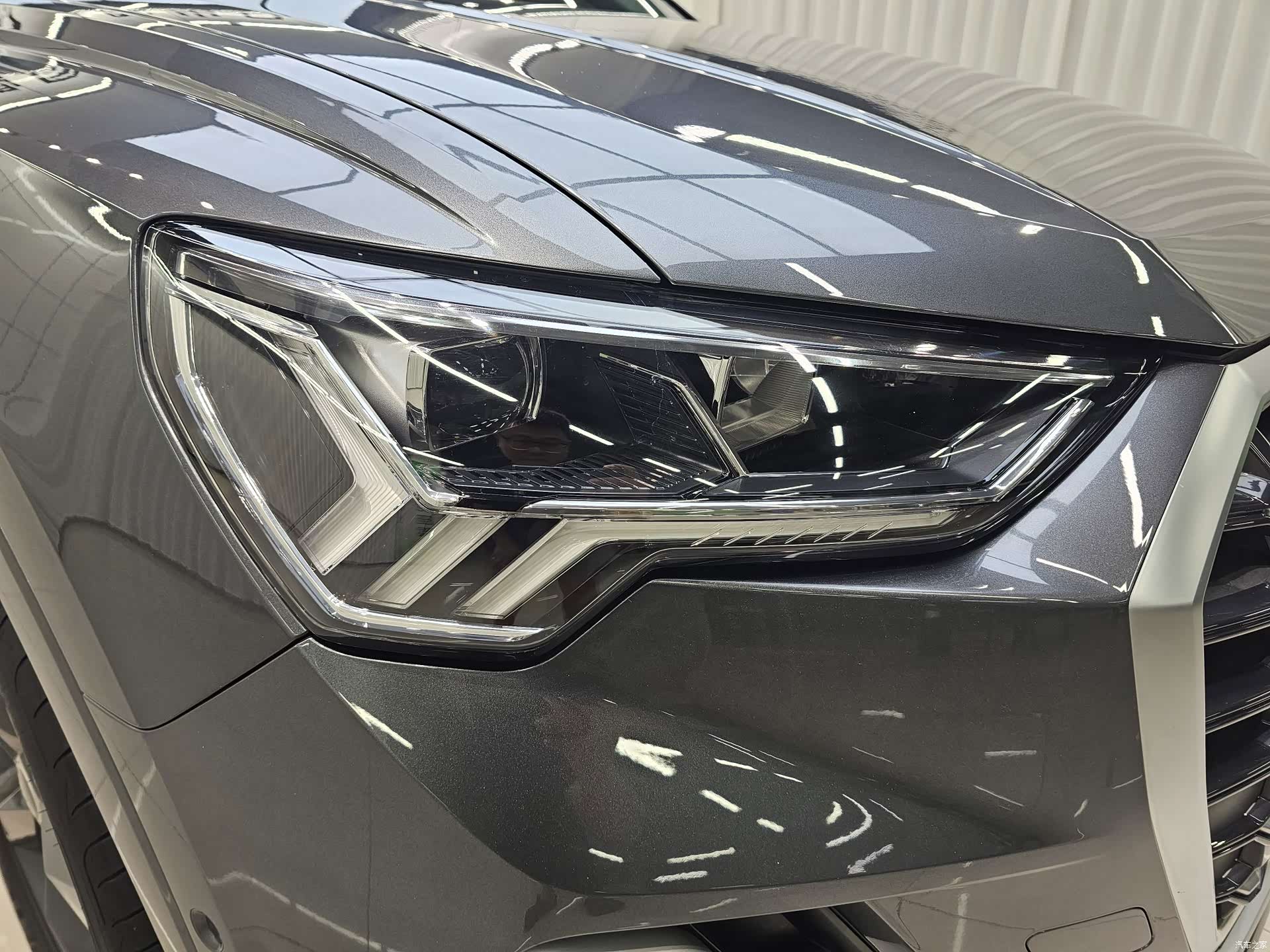 Audi Q3, 2022 10